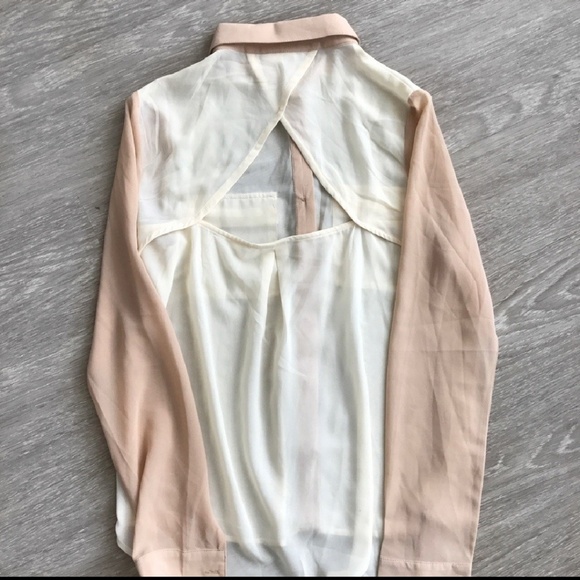 Alice Moon cream blouse - Picture 2 of 4